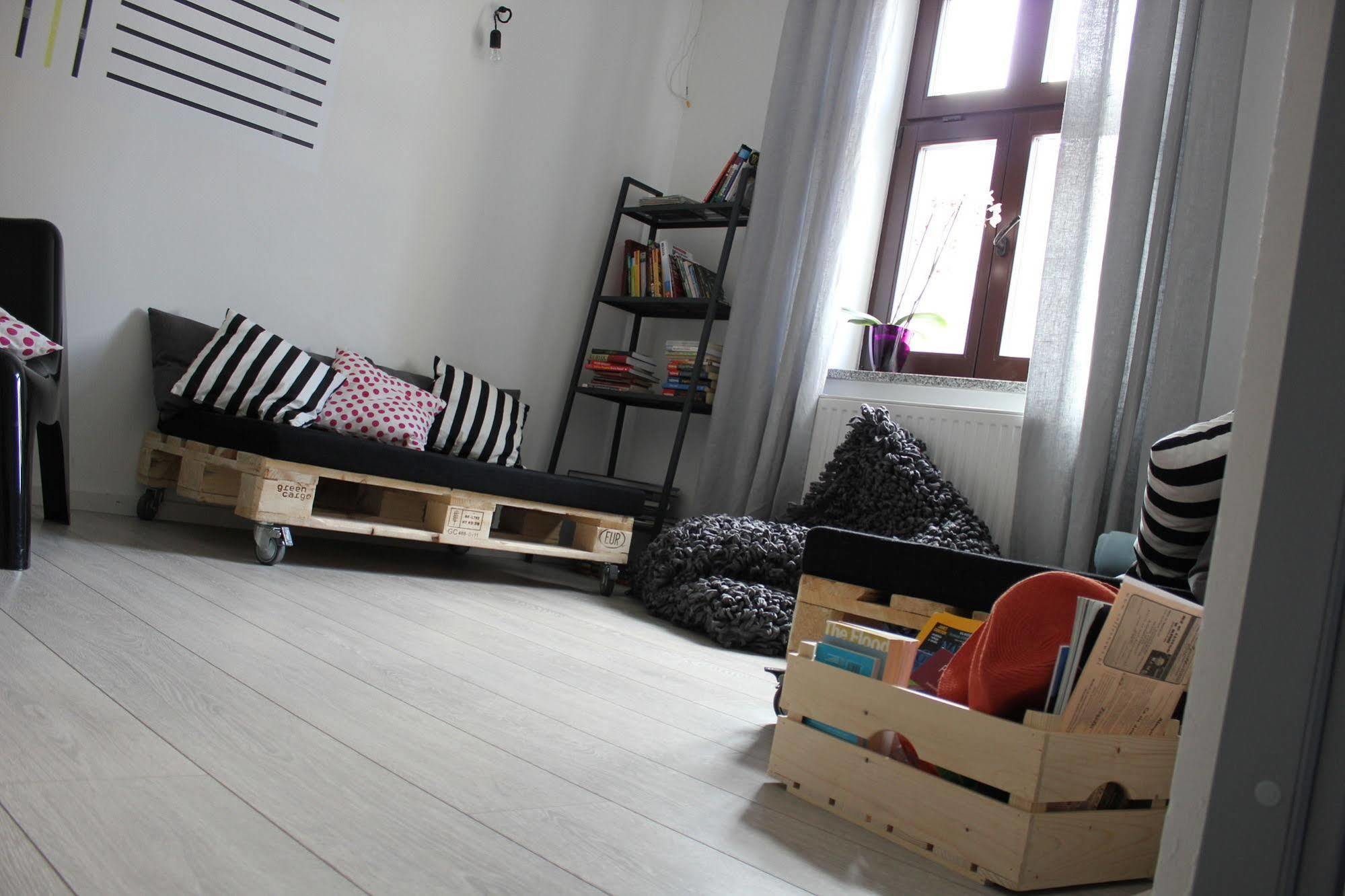 Soda & Albergue *